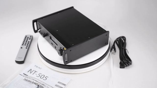 TEAC NT-505 USB DAC Network Player Unboxing | Moon Audio смотреть онлайн