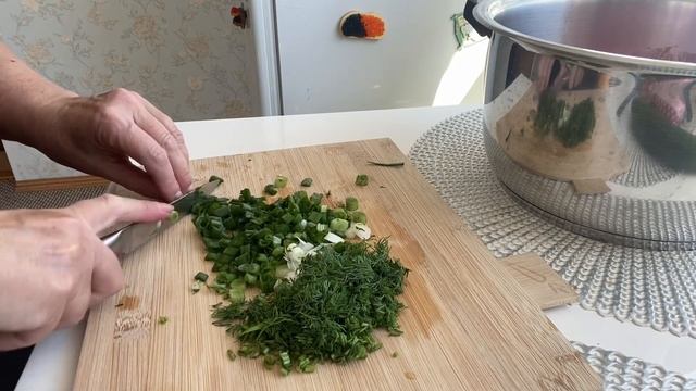 ЭТО ТО ,ЧТО СЕЙЧАС НУЖНО ...ХОЛОДНЫЙ СУП на КЕФИРЕ со СВЕКЛОЙ или ОКРОШКА смотреть онлайн