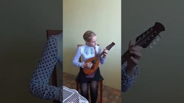 Игра на мандолине (mandolin)