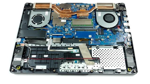 ?️ ASUS TUF A15 (FA506) - Disassembly And Upgrade Options