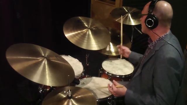 3/4 Time - Setting up Beat Two - Fast Tempo - Drummer's Guide to Big Band смотреть онлайн