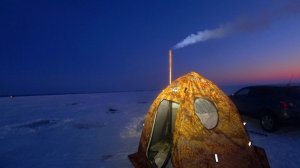 Рыбалка!!!Сел Отдельно от Всех и Отлично Наловил.Ловлю и Сразу на Сковороду.Жарю Свежак!