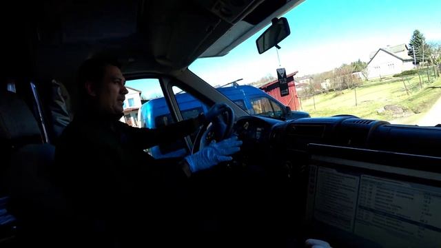 автодом Fiat Ducato не тянет, разобрали глушитель, перед... смотреть онлайн
