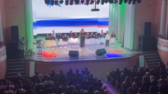 Студия современного вокала Натальи Анфаловой и группа "Малинки" 23 февраля 2024 г. смотреть онлайн