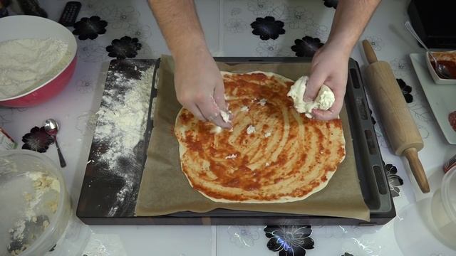 ДОМАШНЯЯ ПИЦЦА ИТАЛИЯ ОТДЫХАЕТ смотреть онлайн