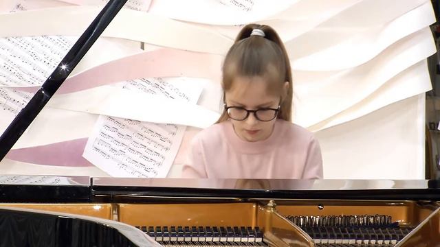 Злата Печенева- Ф.Мендельсон "Песня без слов " C-dur смотреть онлайн