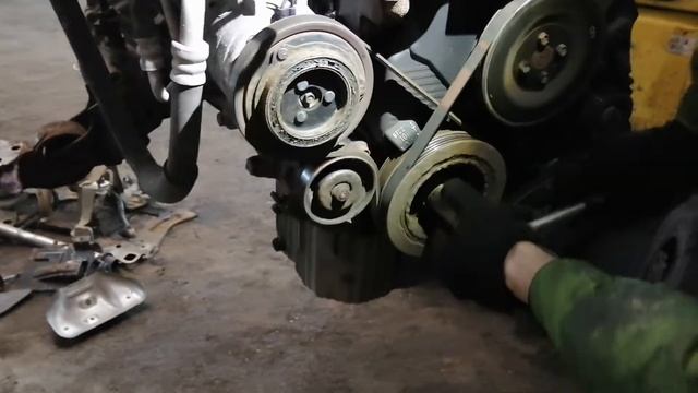 Разборка Hyundai - Coupe (Tiburon) 2002-2009, 2 Инжектор (VIN: KMHHN61DR8U263908) T19806 смотреть онлайн