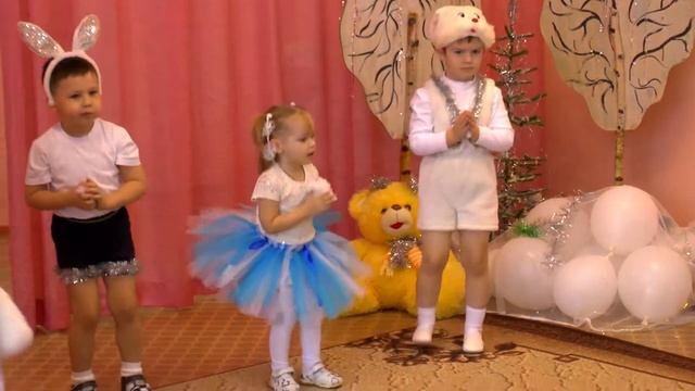 Новогодний утренник 2016 смотреть онлайн