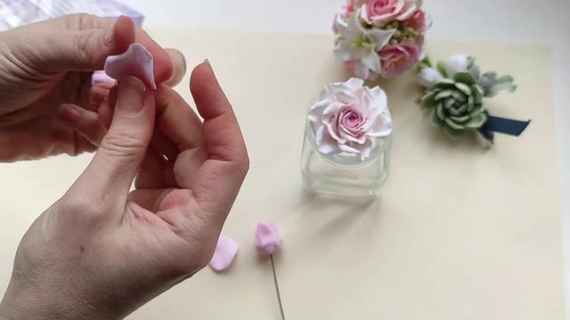 Лепим розу из полимерной глины. Мастер-класс смотреть онлайн