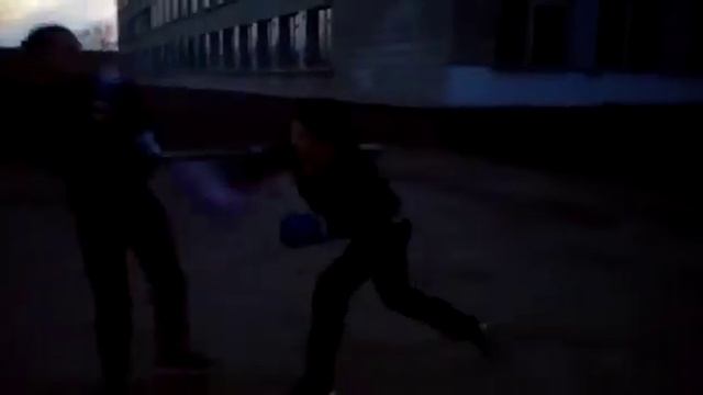 Бокс на улице #проводимкарантинполезно смотреть онлайн