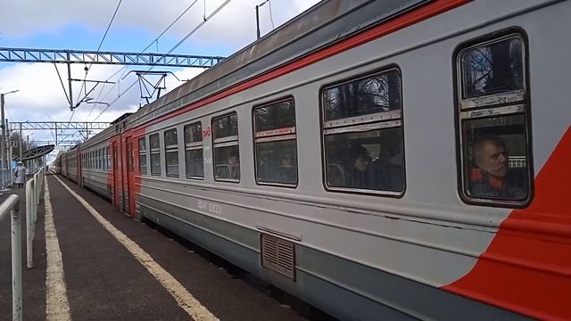 ЭД4М-0082 с сообщением Каннельярви - Санкт-Петербург-Финляндский отправился на о.п. Комарово. смотреть онлайн
