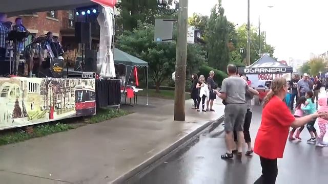 Concertina All Stars - Something Old, Something New Polka - Roncesvalles Polish Festival 2016 смотреть онлайн