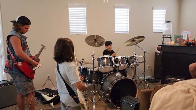 Metallica - Master of Puppets cover смотреть онлайн