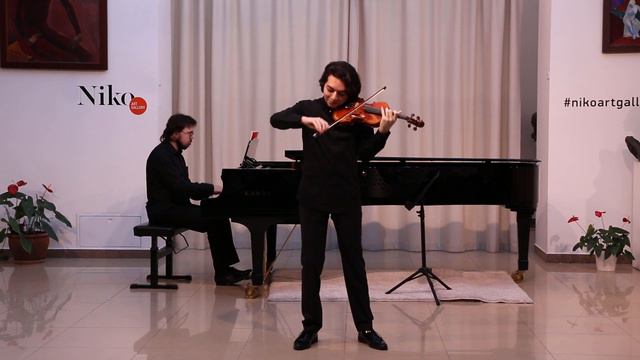 Сергей Мкртичян - скрипка. Вольфганг Амадей Моцарт. Концерт для скрипки с оркестром №5, 1 ч. смотреть онлайн