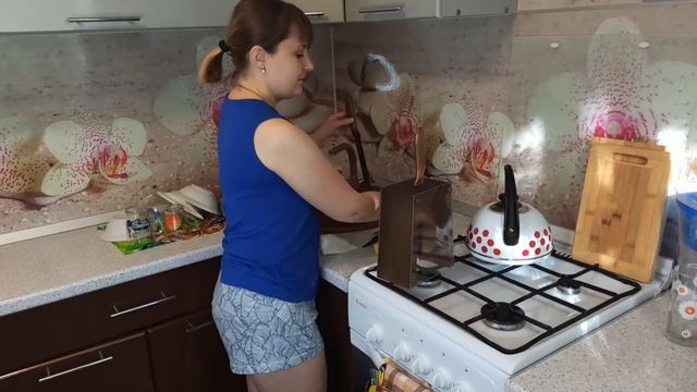 Поверхностная уборка на кухне после работы смотреть онлайн