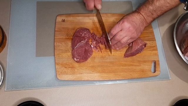 КУБДАРИ (груз. კუბდარი). МЯСНОЙ ПИРОГ ПО- ГРУЗИНСКИ смотреть онлайн