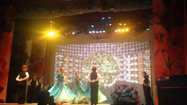 Вальс. День матери смотреть онлайн