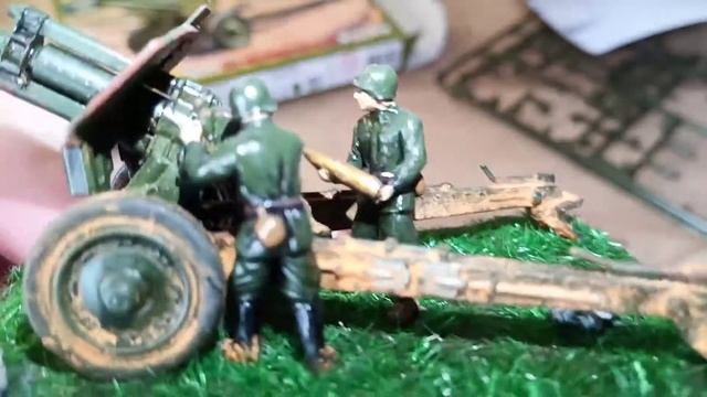 Советская 122-мм гаубица м-30 с расчетом в масштабе 1/72 от ZVEZDA. смотреть онлайн