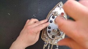 Утюг Philips 2400W не включается