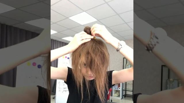 ПРИЧЕСКА НА КАЖДЫЙ ДЕНЬ. Вертикальное видео смотреть онлайн