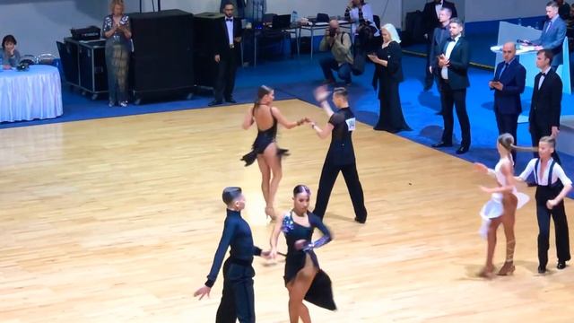 Кубок Беларуси Ламака - Лешкевич Юниоры 2 Open LA Pasodoble смотреть онлайн