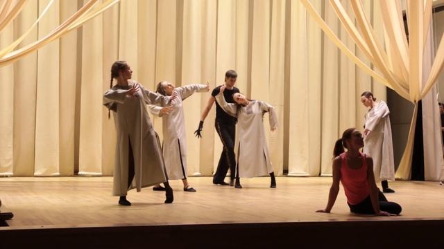 Жар-птица на сцене Государственной филармонии Алтайского края смотреть онлайн