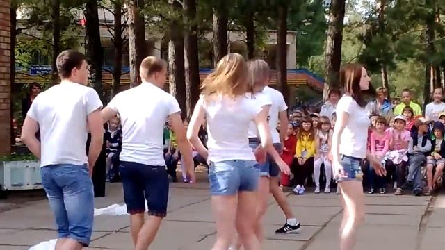 Лагерь *Ласточка*.2014 год.подарок от вожатых. смотреть онлайн