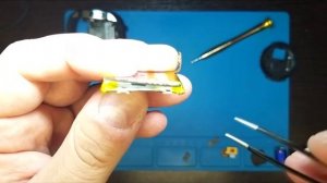 ремонт смарт часов (не включаются)