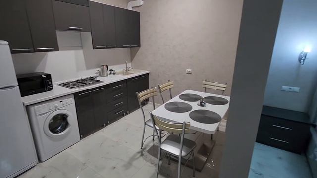 Квартира посуточно в г. Пскове. ул. Кузбасской Дивизии 28А. +79009978799. От 1500 рублей. смотреть онлайн