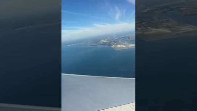 Под крылом самолёта. смотреть онлайн