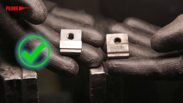 Инструкция по замене и регулировки направляющих подшипников и пластин ленточнопильных станков Pilou смотреть онлайн