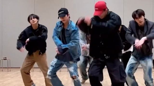 ENHYPEN MAMA Performance Dance Practice Ni-Ki focus смотреть онлайн