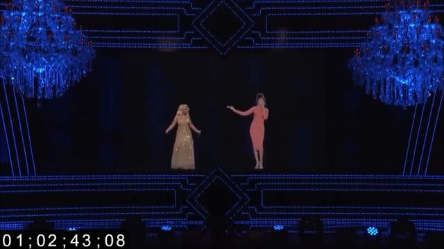 Christina Aguilera - Whitney Houston Hologram Performance (The Voice) смотреть онлайн