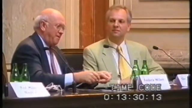 Frederik De Klerk at the Vienna Peace Summit organized by the International Peace Foundation смотреть онлайн