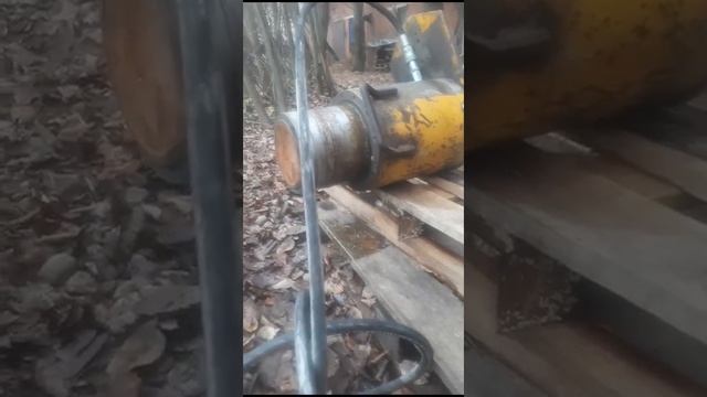 Домкрат 200 тонн в ремонте смотреть онлайн