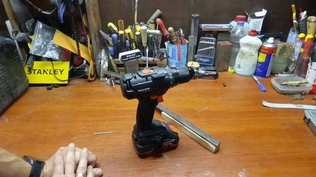 шуруповерт dnipro m cd-200 bc ultra при покупке обратите внимание на .... смотреть онлайн