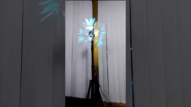 Идея для хэллоуина: Голографический череп смотреть онлайн