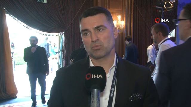 Hakan Ünsal, Şampiyonlar Ligi finalindeki favorisini açıkladı! смотреть онлайн