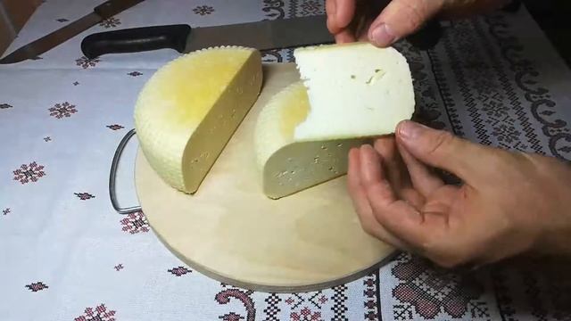 Пробуем свой сыр "Фермерский" на вкус... смотреть онлайн