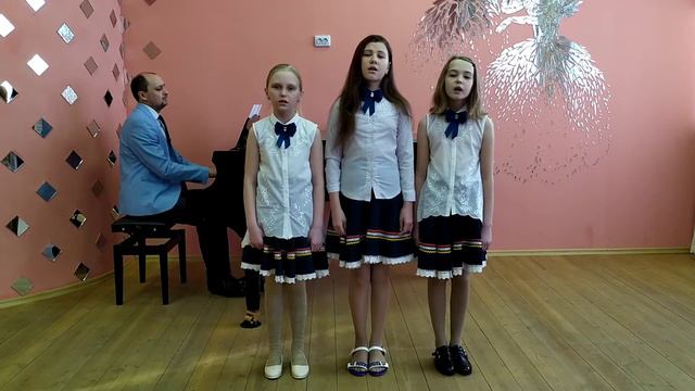 Вокальный ансамбль: Ильина Арина, Давыдова Софья, Шпис Алина смотреть онлайн