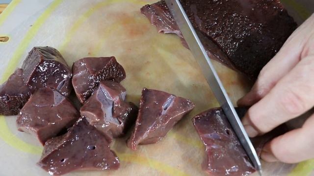 Правильная говяжья печень в казане. BEEF LIVER. смотреть онлайн