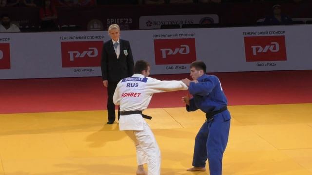 17-я схватка на турнире. смотреть онлайн