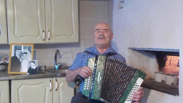 47 лет со дня нашей свадьбы !Запись сделан 2 года назад ! Вася Попов,Кино Вась ! смотреть онлайн