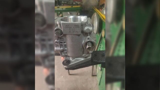 REPARACIÓN DE BOMBA V.E BOSCH RENAULT 19 D смотреть онлайн