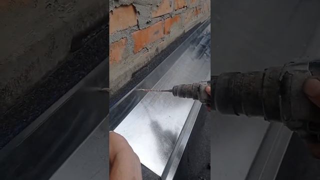 монтаж отливов на примыкание рубероида///кровля/// #building #waterproofing смотреть онлайн
