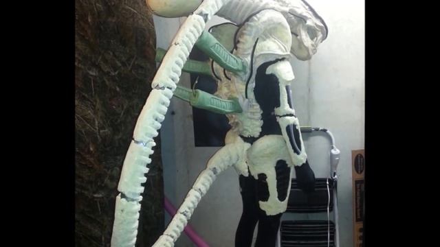 Aliens cosplay build смотреть онлайн