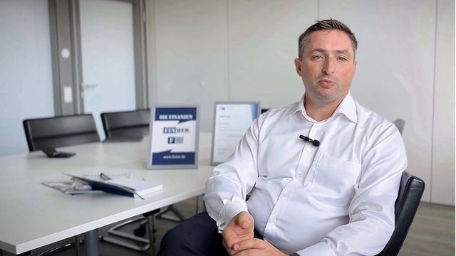 Обо мне и о проекте FinBer. Видео создано при помощи искусственного интеллекта (KI HeyGen) смотреть онлайн