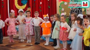 ✿Всем бабушкам посвящается на 8 марта! ✿Песня В гостях у бабушки - испеки оладушки.