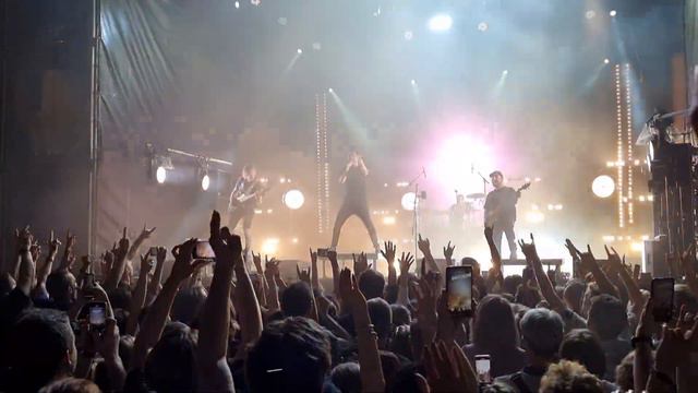 Rock Privet - На заре (Альянс / Black Veil Brides) (live in Flacon, 03.08.2022) смотреть онлайн