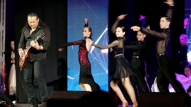 КнААЗ зажигает звезды
ДК Авиастроителей г.Комсомольск-на-Амуре